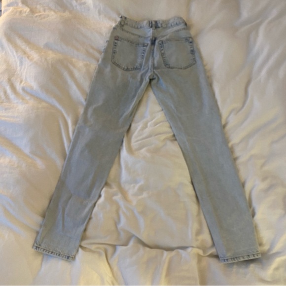 BDG Urban Outfitters acid wash light blue mom high rise tapered slim leg jeans - Picture 2 of 4